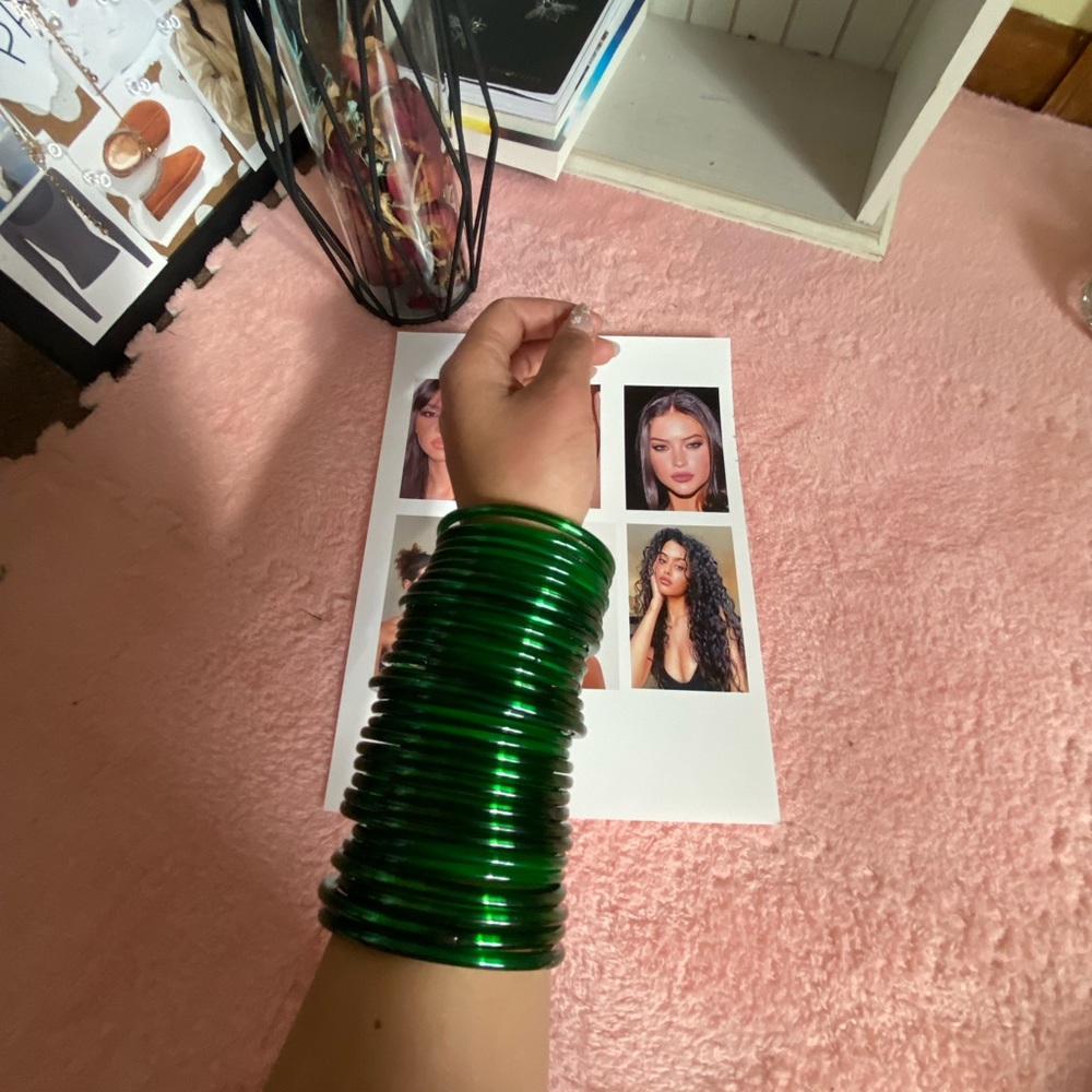 30 Random Size Green Indian Bangle Bracelet
